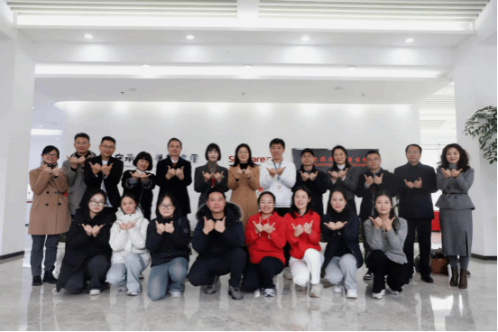 蒋蓉副校长带领外国语学院及相关部门进行访企拓岗